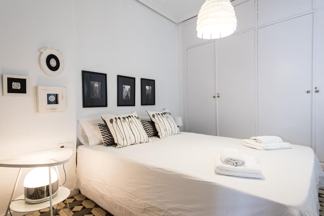 Alhondiga Suite Apartment With Terrace Севилья Экстерьер фото